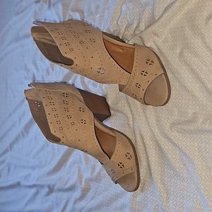 Women heeled sandles